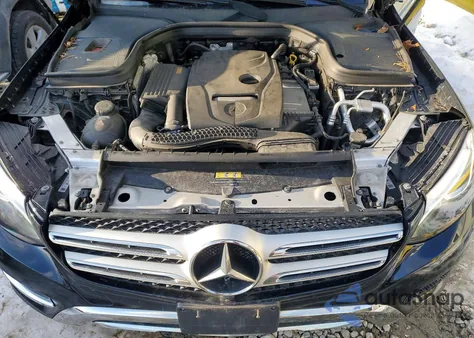 2017 Mercedes-Benz Glc 300 4Matic z USA, uszkodzony, nr VIN WDC0G4KB4HF222805